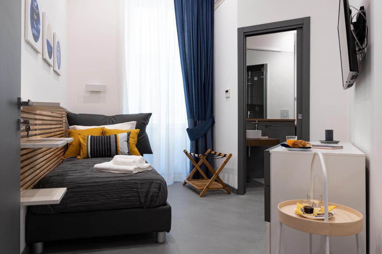 Tito'S Rooms Наполи Екстериор снимка